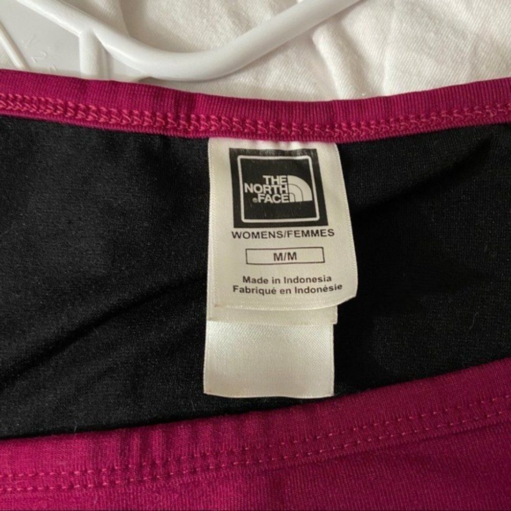 The North Face Berry Built In Bra Active Tank Top - Picture 6 of 6